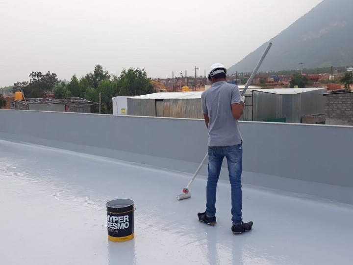 Báo giá chống thấm sân thượng 2025